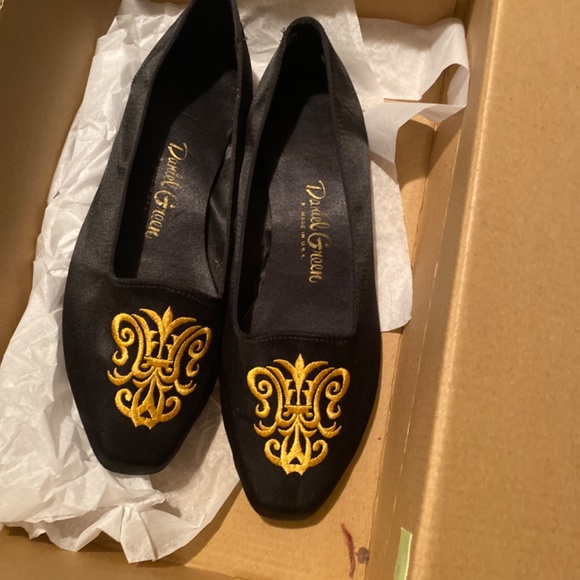 Relax in front of fire :) - Picture 2 of 3